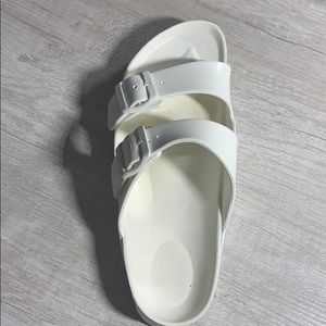 White Birkenstock’s